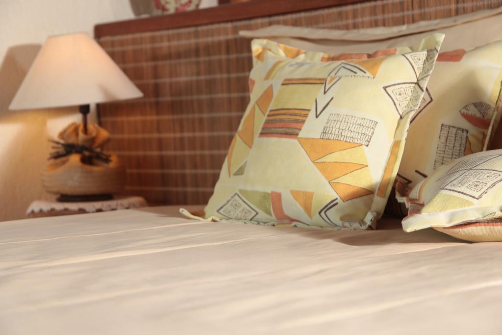 Bangalore Suites Garopaba Ruang foto