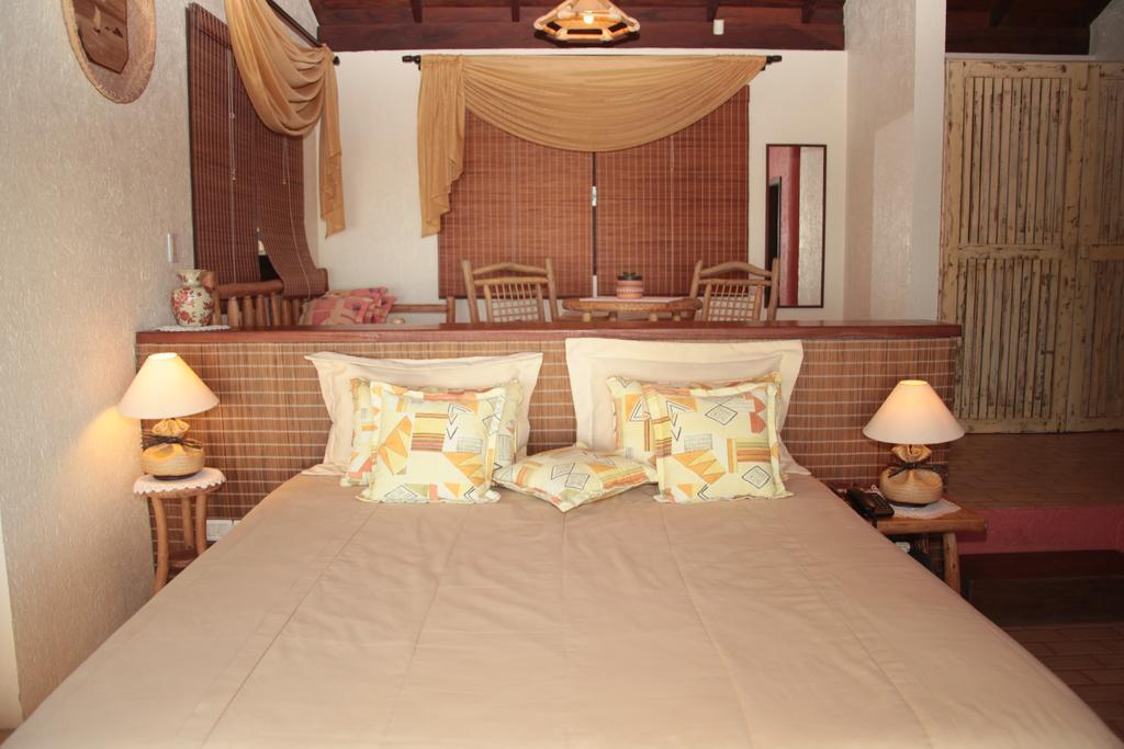 Bangalore Suites Garopaba Bagian luar foto