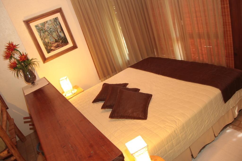 Bangalore Suites Garopaba Bagian luar foto